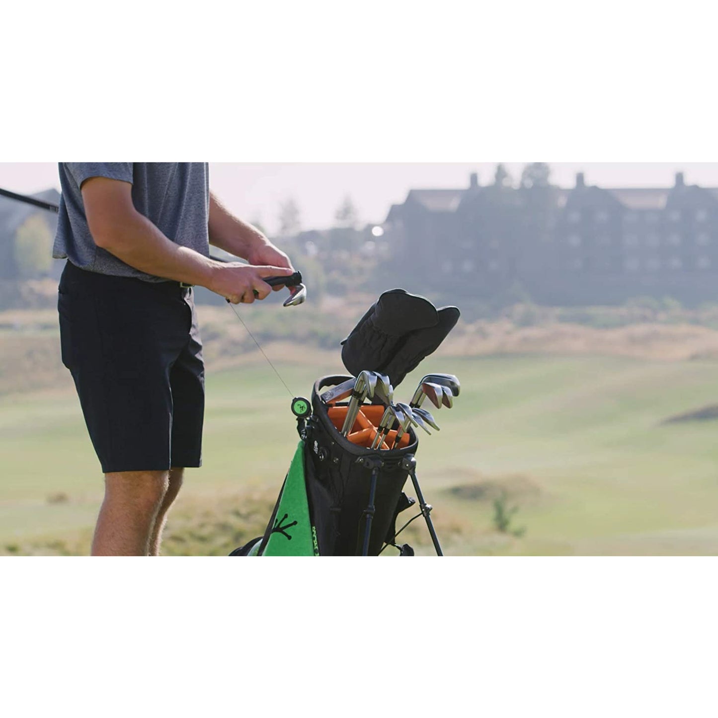 Frogger Golf BrushPro Retractable Golf Club Brush with Groove Cleaner
